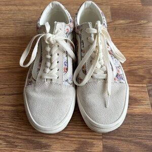 Floral Canvas Low-Top Sneakers - Cream with Pink & Purple Flowers